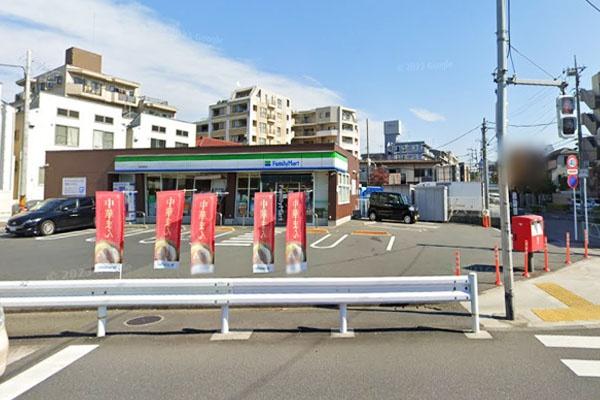 世田谷区千歳台３丁目の中古一戸建て(ファミリーマート世田谷廻沢店)