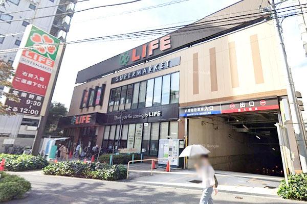 ラ・コスタ新宿余丁町(ライフ若松河田駅前店)