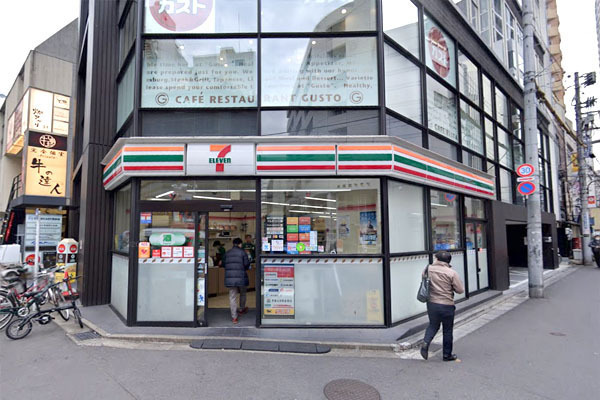 デュオ・スカーラ西新宿(セブンイレブン新宿都税事務所前店)
