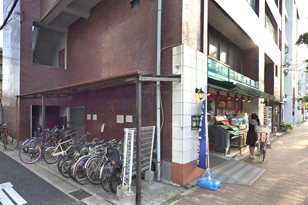 ピアース三軒茶屋(まいばすけっと上馬5丁目店)