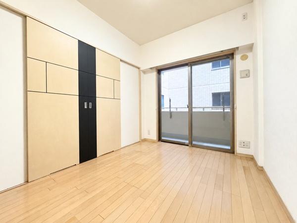 パレステュディオ新宿御苑