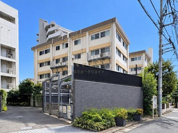 初台マンション