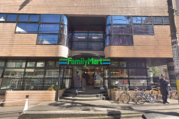 南青山スカイハイツ(ファミリーマート南青山四丁目店)