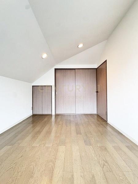 目黒区中目黒４丁目の中古一戸建て