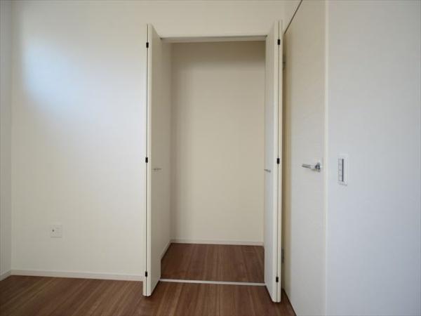 KIS青梅市新町6期　3号棟