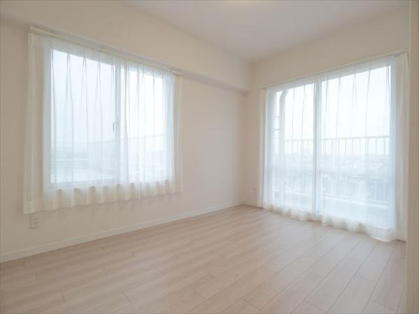 サンハイツ河辺パート2(洋室)