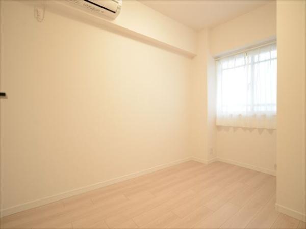 サンハイツ河辺パート2(洋室)