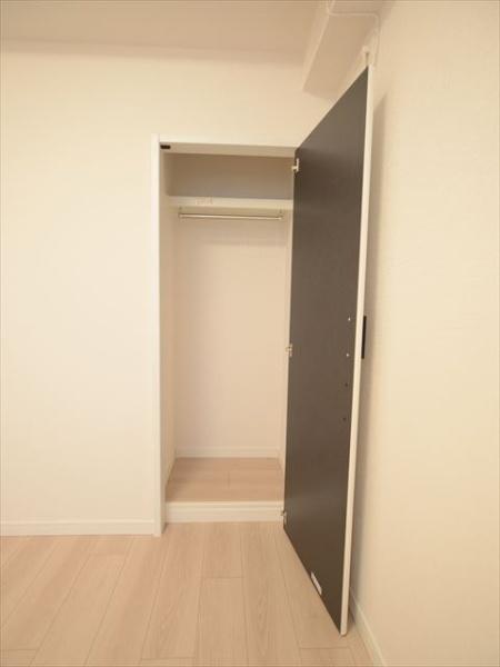 サンハイツ河辺パート2(収納)