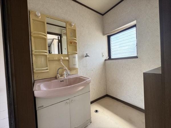 青梅市長淵６丁目の中古一戸建て