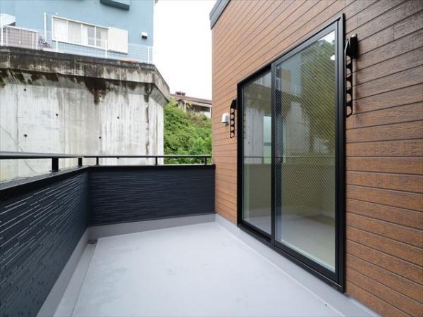 青梅長淵第4 6号棟(バルコニー)