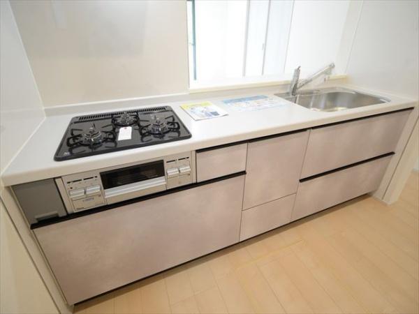 青梅長淵第4　1号棟