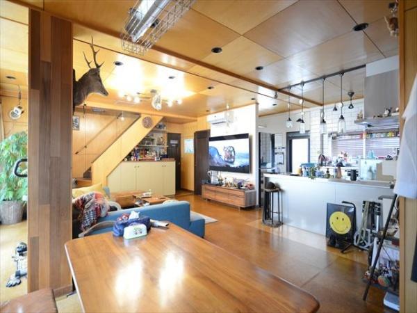 羽村市小作台2丁目　戸建