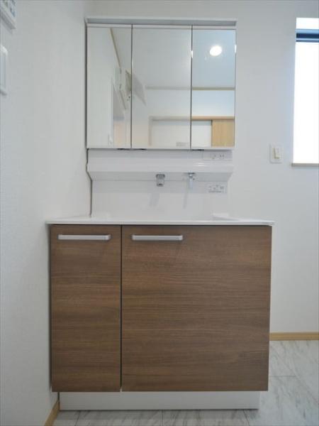 青梅天ケ瀬町　A号棟