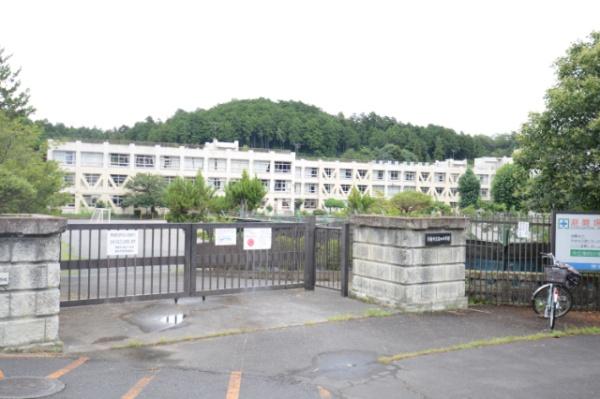 青梅市東青梅3丁目 2号棟(第四小学校)