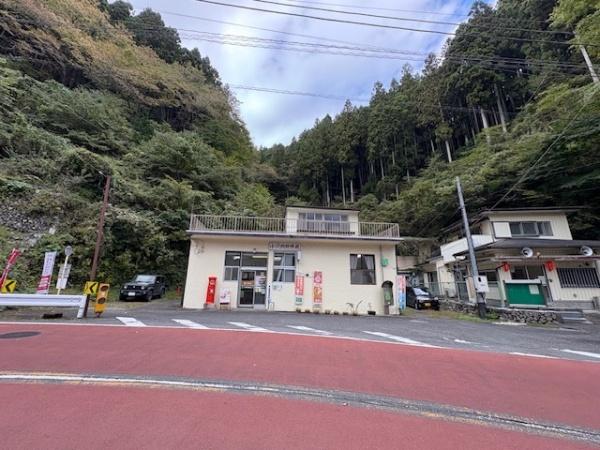 奥多摩町 1階店舗付き戸建