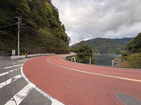 奥多摩町　1階店舗付き戸建