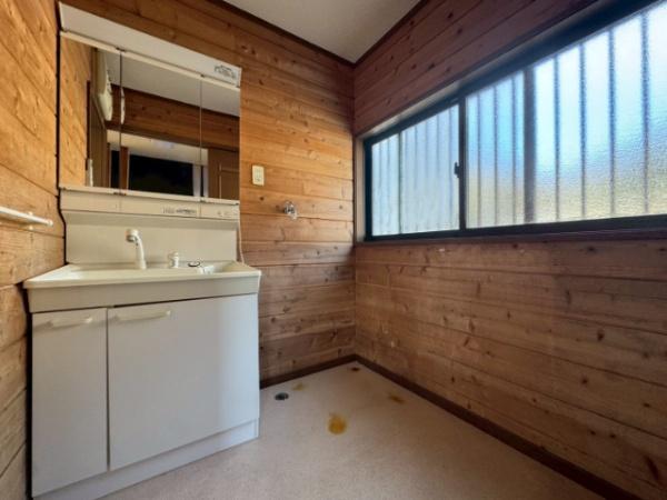 青梅市二俣尾４丁目の中古一戸建て