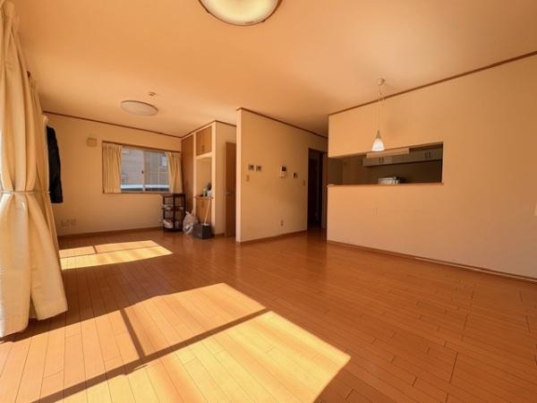 羽村市羽加美３丁目戸建