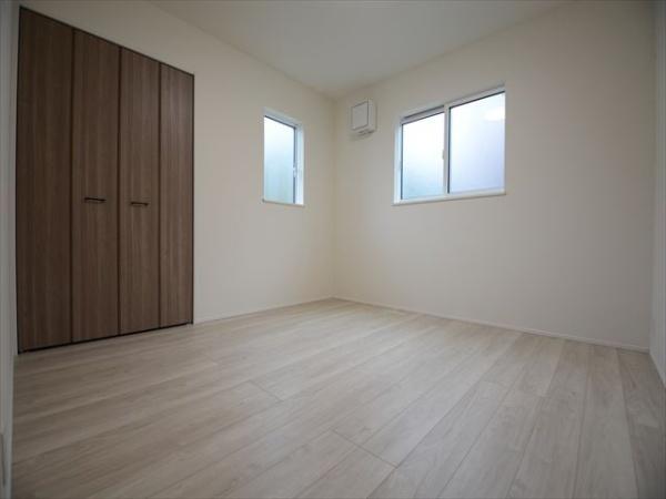 青梅市新町７丁目　全１棟