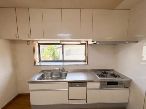 青梅市長淵８丁目の中古一戸建て