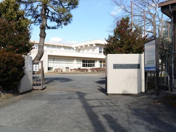 青梅市畑中２丁目の土地(第五小学校)