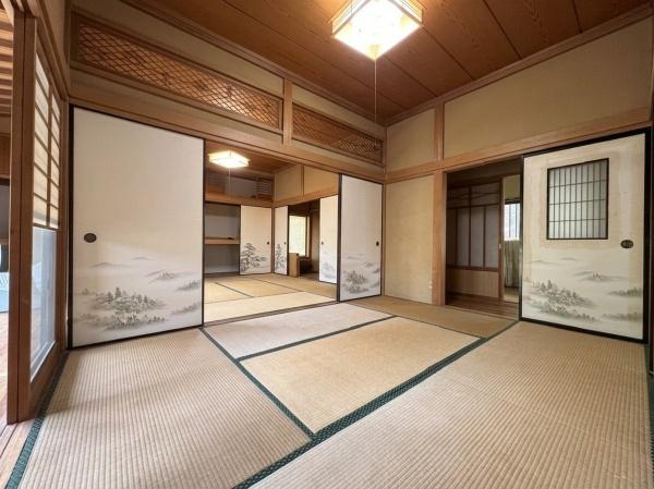 青梅市日向和田１丁目の中古一戸建て