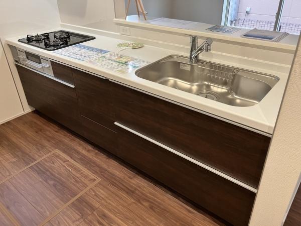 青梅新町第４１　全1棟