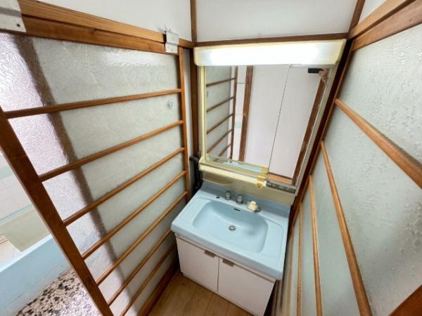 青梅市畑中１丁目　戸建