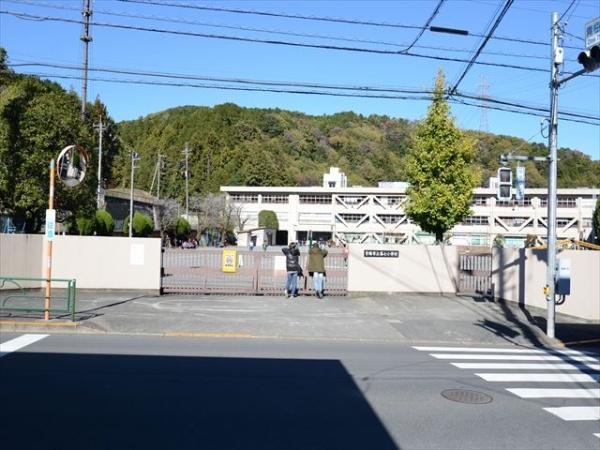 青梅市黒沢２丁目の中古一戸建て(第7小学校)
