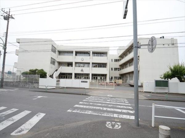 リーベスト青梅新町(青梅市立新町中学校)