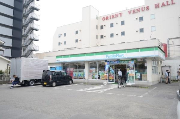 ライオンズマンション河辺シティ(ファミリーマート河辺駅北口店)