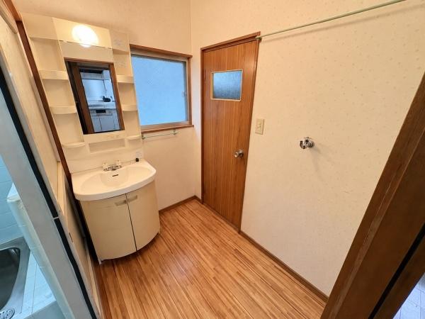 青梅市野上町２丁目の中古一戸建て