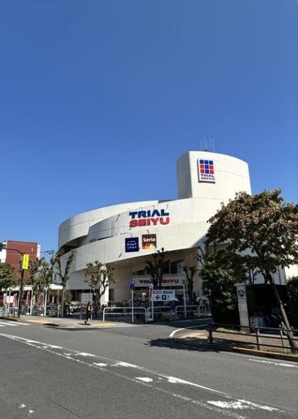 ファミネス河辺(トライアル西友河辺)