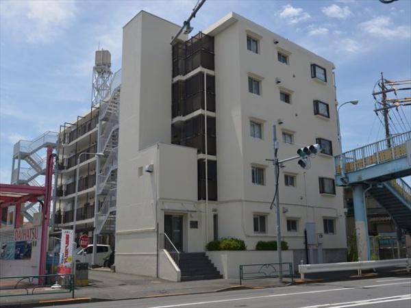 ファミネス東青梅