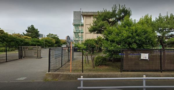 サーパス茅ヶ崎駅前(茅ヶ崎市立梅田小学校)