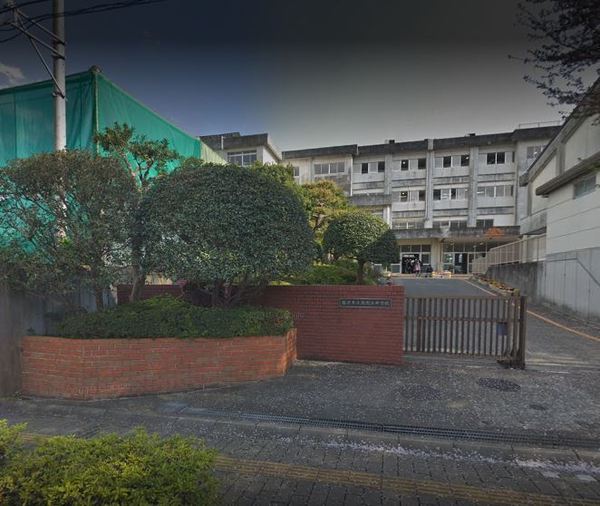 湘南台5丁目新築戸建1号棟(藤沢市立湘南台中学校)