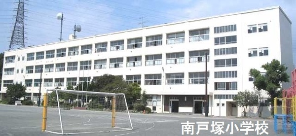 横浜市戸塚区戸塚町の中古一戸建て(横浜市立南戸塚小学校)