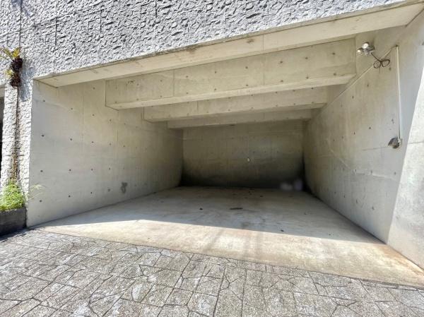 鎌倉市七里ガ浜２丁目の中古一戸建て