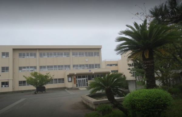 共恵2丁目新築戸建B号棟(茅ヶ崎市立第一中学校)