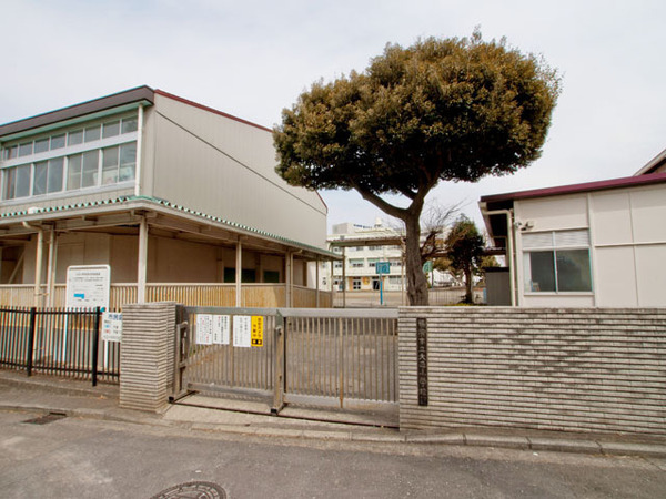 戸塚芙蓉ハイツC4号棟(横浜市立大正小学校)