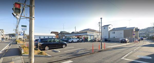 鎌倉市七里ガ浜2丁目の土地(ファミリーマート鎌倉津店)