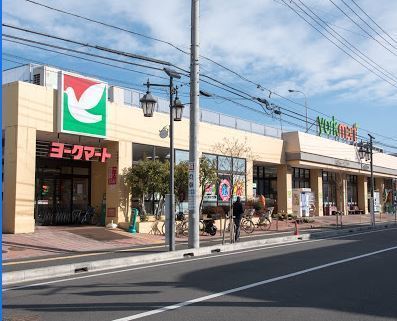 六会駅前高層住宅(ヨークマート六会店)