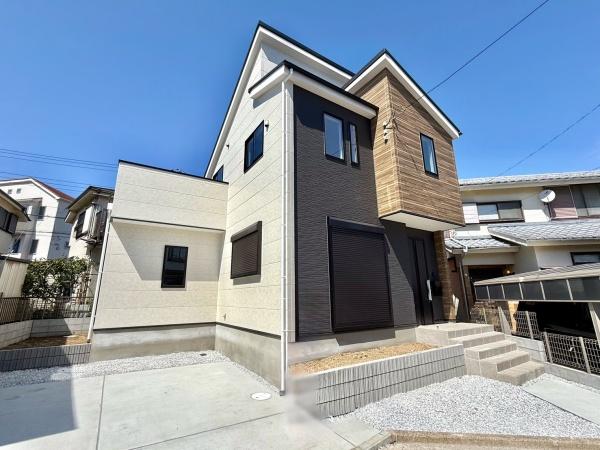 横浜市戸塚区戸塚町の新築一戸建