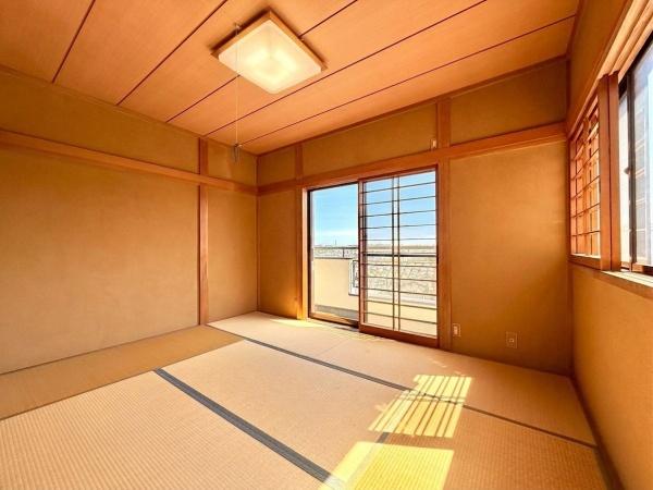 藤沢市白旗３丁目の中古一戸建て