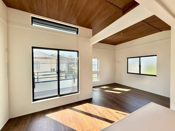 戸塚町新築戸建