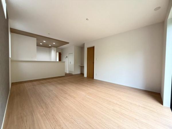 汲沢町新築戸建1号棟