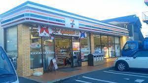 いずみ中央ガーデンハウス(セブンイレブン横浜泉上飯田店)