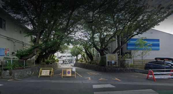 藤沢市大鋸の土地(藤沢市立大鋸小学校)