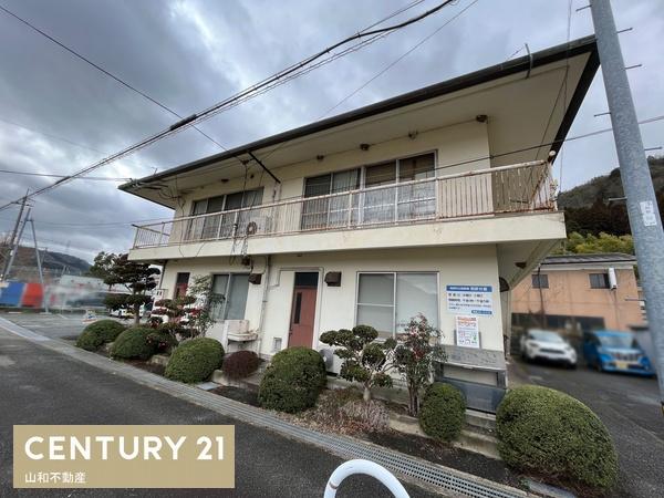 亀岡市本梅町平松ナベ倉の土地(亀岡市立図書館西部分室)