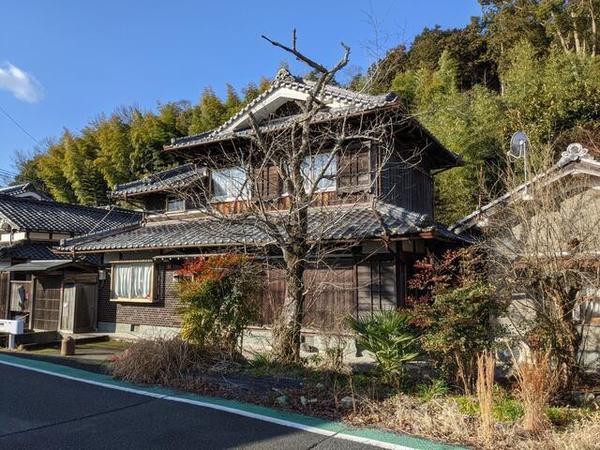 亀岡市千代川町川関宮ノ前の中古一戸建て